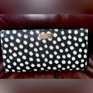 Kate Spade Polka Dot Wallet.